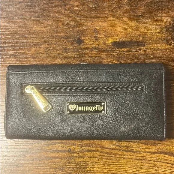 Loungefly Studded Black Sugar Skull Trifold Wallet - Picture 3 of 9